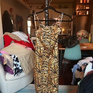 Elegant Gold and Black Geometric Dress